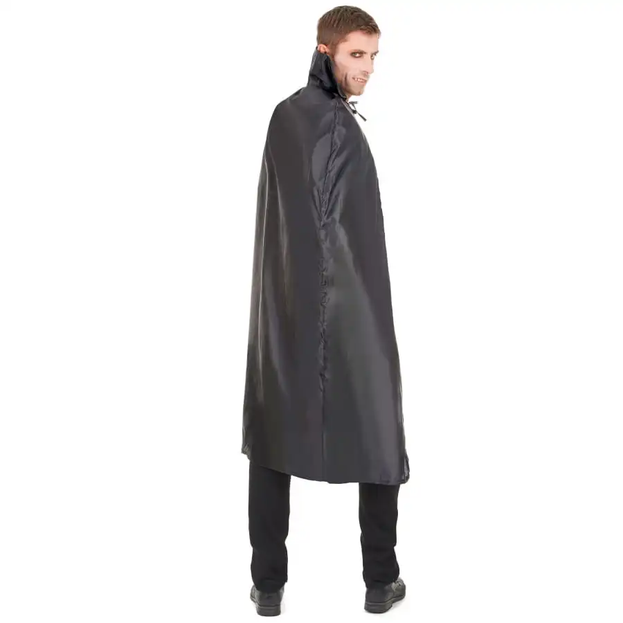 Cape Noire De Dracula Pour Adulte 2 Cape Noire De Dracula Pour Adulte – Image 2